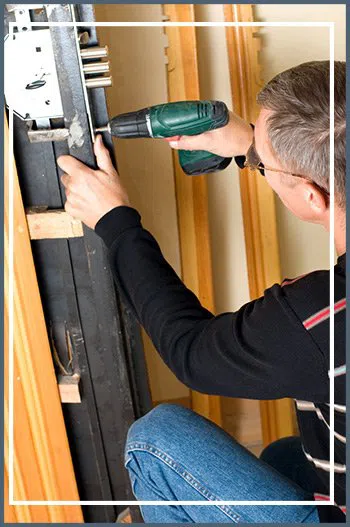 Newtonville Locksmith Store Newtonville, MA 617-826-6180 - commercial-locksmith